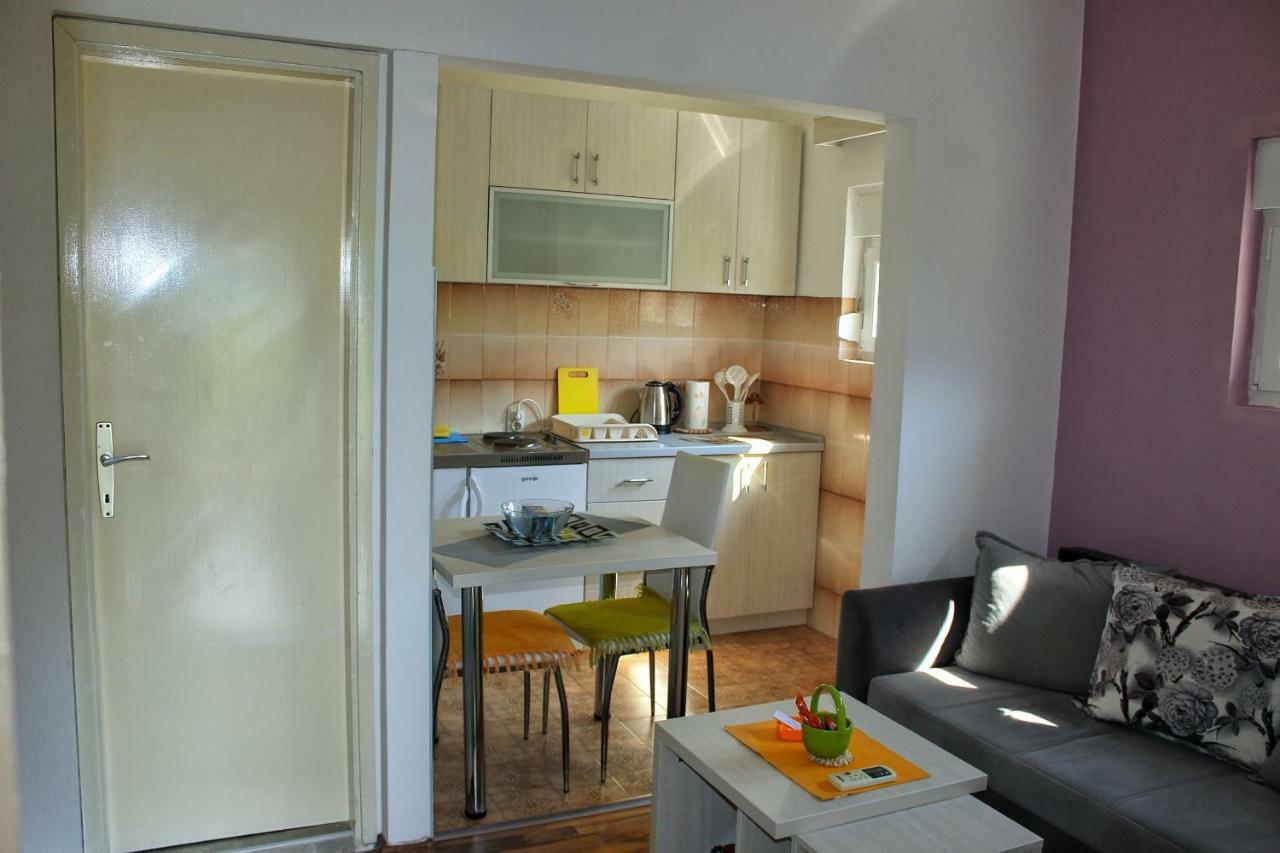 Apartments Jovana Kotor Exterior photo